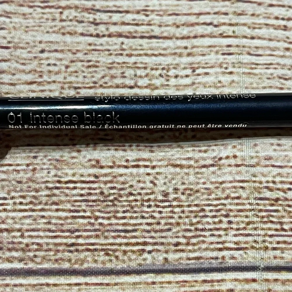 5 for $25 item🌺 Mini Clinique Quickliner Eyeliner 01 Intense Black